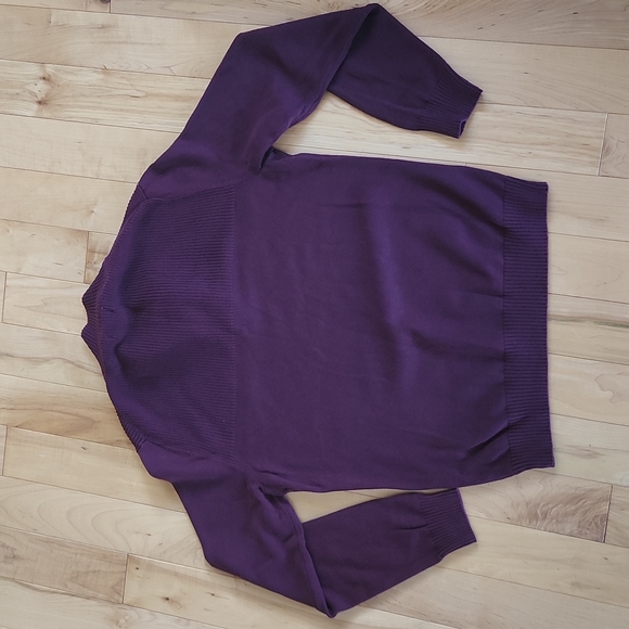 Pullover Sweater - Picture 5 of 5